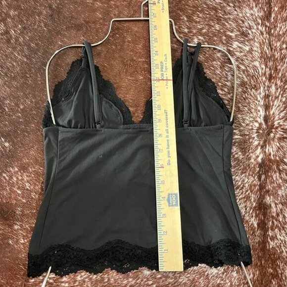 Skims Fits Everybody Lace Triangle Camisole Top Black - Picture 11 of 12